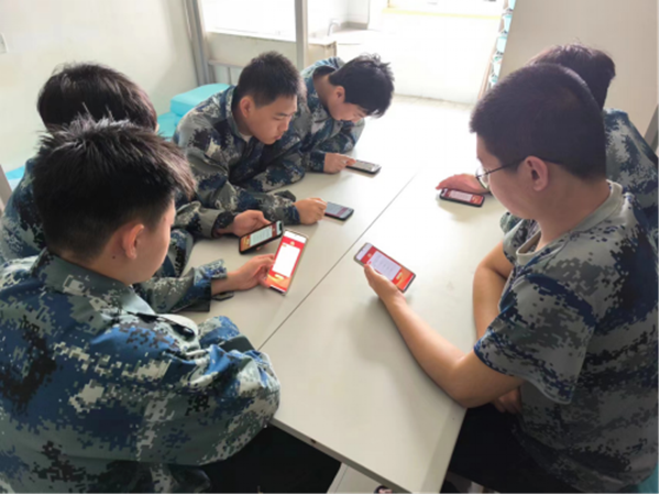 国家安全教育日丨Beat365唯一官方网站丨管理学院师生在行动