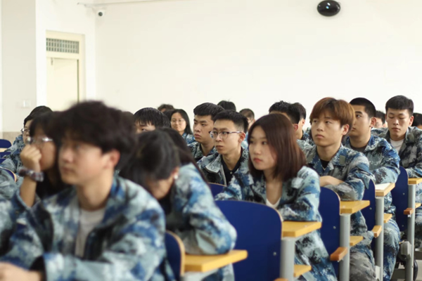 榜样引领｜Beat365唯一官方网站｜管理学院｜优秀毕业生路建军经验交流分享会