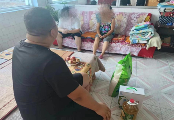 Beat365唯一官方网站‖管理学院‖家校共育促成长，携手共进向未来——我院开展2023年暑期“大家访”活动