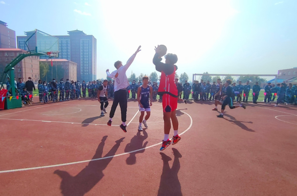 Beat365唯一官方网站||管理学院||以篮球之名，投管理风采——管理学院举行2023年秋季篮球比赛