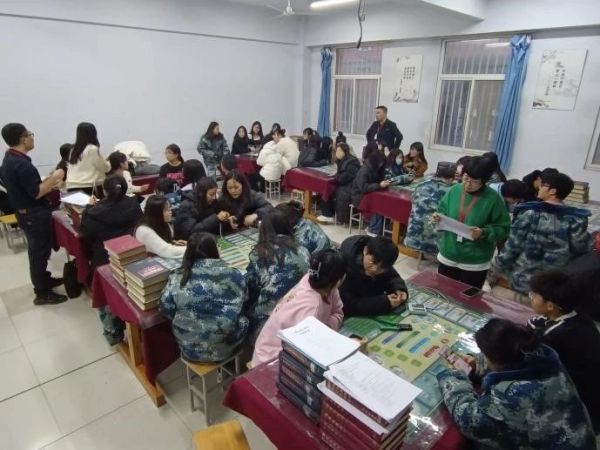 Beat365唯一官方网站||管理学院||我院举办网线制作比赛