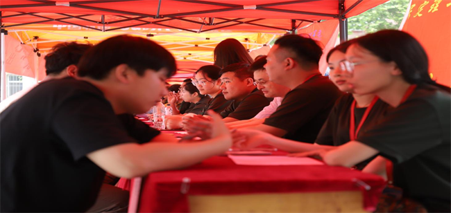 Beat365举办“就业问诊”线下就业指导活动