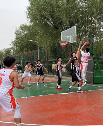 Beat365男、女篮球队闪耀赛场  在驻保高校篮球联赛中 勇夺佳绩