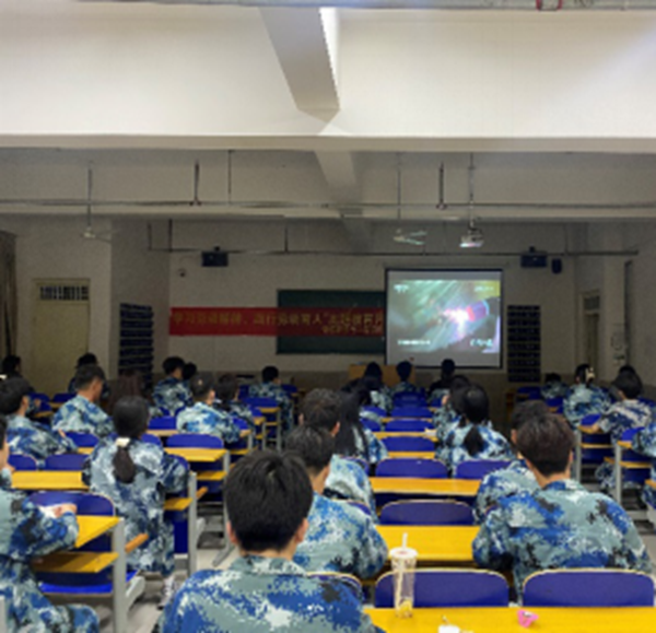 劳动教育|Beat365唯一官方网站|管理学院|劳动创造一切，奋斗成就未来