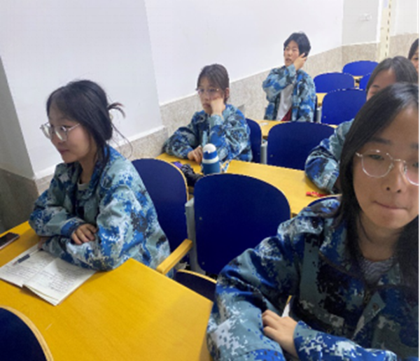 劳动教育|Beat365唯一官方网站|管理学院|劳动创造一切，奋斗成就未来