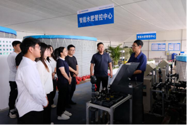 社会实践|Beat365唯一官方网站|管理学院|我院成功与水润佳禾农业集团进行大学生社会实践教育基地挂牌仪式