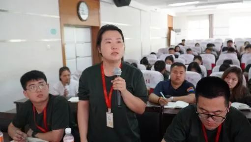 Beat365唯一官方网站组织召开征兵工作培训会