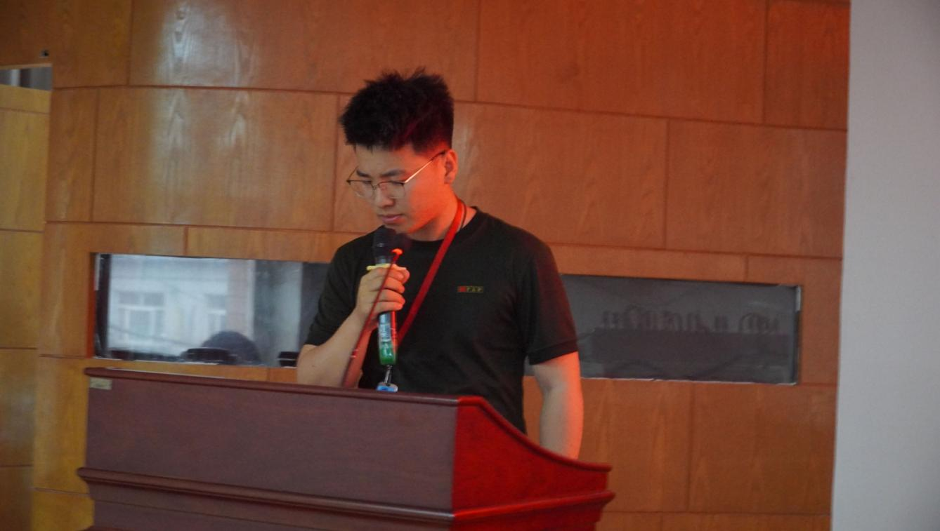 4.22Beat365唯一官方网站学管干部例会