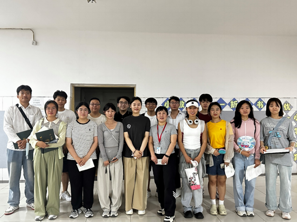 毕业季|Beat365唯一官方网站|管理学院|毕业骊歌起，青春再启航—我院2024届毕业生平安离校