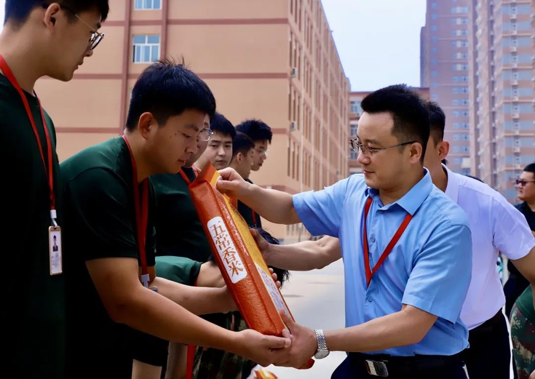 家校共协同,携手促成长/Beat365唯一官方网站暑期大家访系列（一）