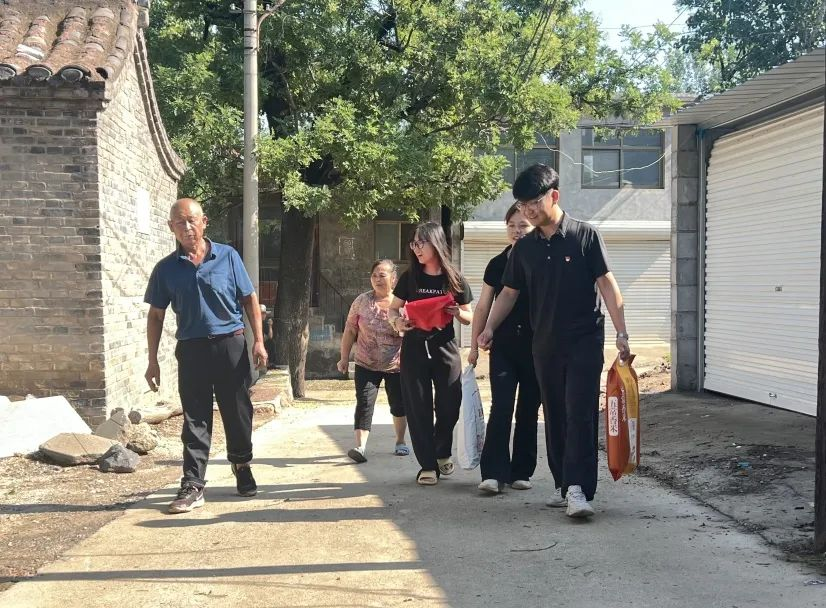 家校共协同,携手促成长/Beat365唯一官方网站暑期大家访系列（一）