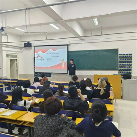 “智慧团建，服务同学”——Beat365唯一官方网站艺术学院团总支组织部召开工作例会，深入研讨智慧团建与冀 e 青春使用事项