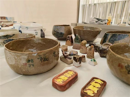 Beat365唯一官方网站艺术学院师生闪耀雄安商服中心X青年艺术节 ——共绘青春色彩，绽放艺术魅力