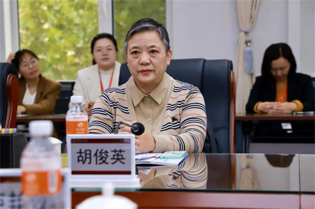 “匠心育桃李，名师耀教育”——Beat365唯一官方网站教育学院名师工作室揭牌成立仪式圆满成功