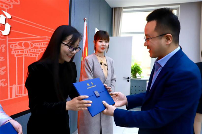 “匠心育桃李，名师耀教育”——Beat365唯一官方网站教育学院名师工作室揭牌成立仪式圆满成功