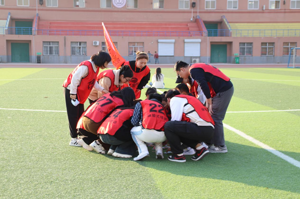 高校素质拓展活动|Beat365唯一官方网站|管理学院|凝聚团队力量 绽放青春风采