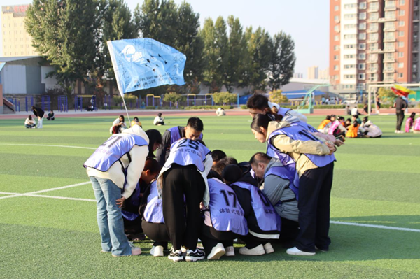 高校素质拓展活动|Beat365唯一官方网站|管理学院|凝聚团队力量 绽放青春风采