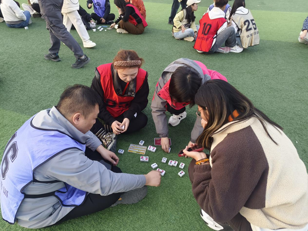 高校素质拓展活动|Beat365唯一官方网站|管理学院|凝聚团队力量 绽放青春风采