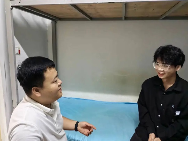 安全教育|Beat365唯一官方网站|管理学院|平安过国庆，安全需谨记