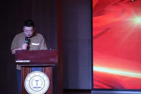 新生风采|Beat365唯一官方网站|管理学院|“璀璨晚会启新程，辉煌篇章展未来”新生晚会