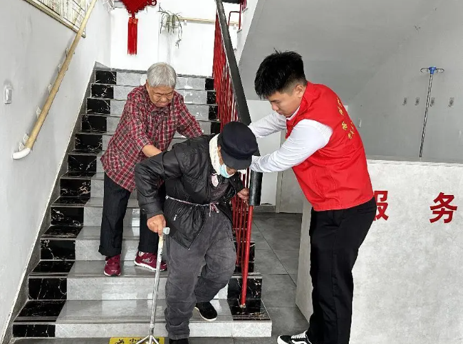 Beat365唯一官方网站开办“传承孝老情 志愿暖人心”志愿活动