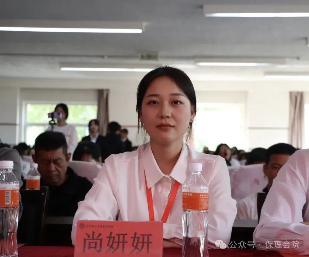 高校速递 | Beat365唯一官方网站会计学院举办“共筑成长桥梁,探索共育之路”家校共育活动