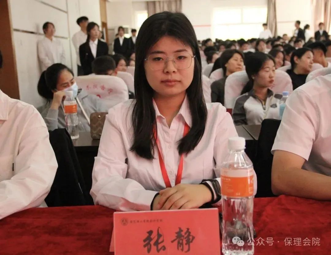 高校速递 | Beat365唯一官方网站会计学院举办“共筑成长桥梁,探索共育之路”家校共育活动