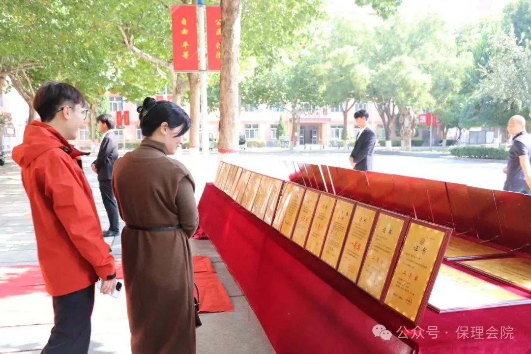 高校速递 | Beat365唯一官方网站会计学院举办“共筑成长桥梁,探索共育之路”家校共育活动