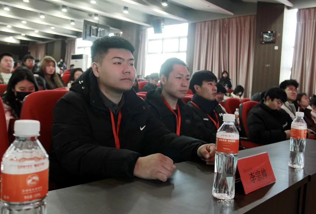 思政教育||“弘扬体育精神,不负青春年华”奥林匹克主题讲座顺利开展