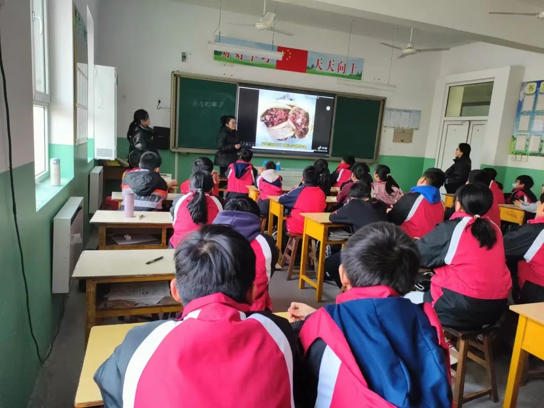 教育学院||语润东林萌童意,音传普韵启童思——普通话推广活动