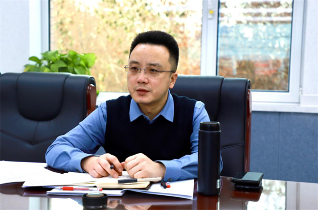 Beat365唯一官方网站召开2024 年度二级单位年终考核暨正处级领导干部述职会