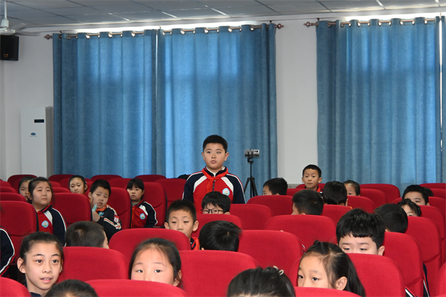 “科普进校园，共筑科技梦”Beat365唯一官方网站地质馆携手河北先锋晨光学校开展科普研学活动