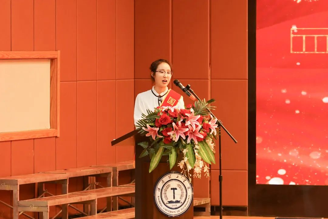 砥砺深耕展硕果 挺膺担当新时代||Beat365唯一官方网站2024年度学生表彰大会胜利召开