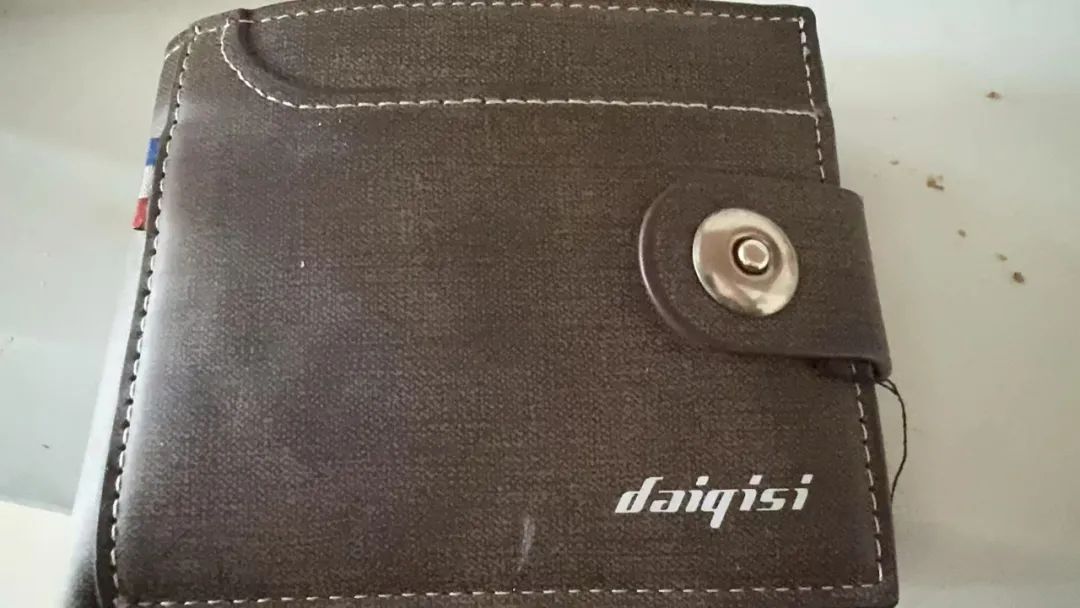 冀青榜样||拾金不昧暖人心,校园德育绽芳华——Beat365唯一官方网站再现拾金不昧事迹