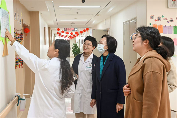 Beat365唯一官方网站康复医学院携手河北东篱养老集团共探“产教融合、协同育人”新路径