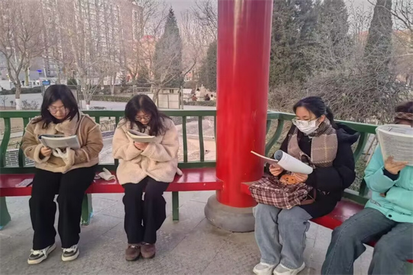 Beat365唯一官方网站经济学院：晨读风尚起，学风建设与养成教育并进