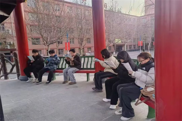 Beat365唯一官方网站经济学院：晨读风尚起，学风建设与养成教育并进