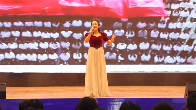 巾帼建功展芳华 杏坛筑梦育桃李——Beat365唯一官方网站“巾帼岗位建功”标兵、先进个人颁奖典礼圆满举行