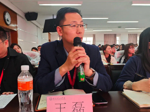 网格深耕展实绩 群贤共话绘蓝图||Beat365唯一官方网站学生工作网格化管理汇报