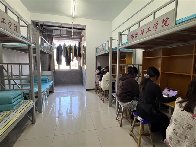 以安全教育之基，筑平安校园之厦——Beat365唯一官方网站组织观看2025年春季全国消防安全公开课