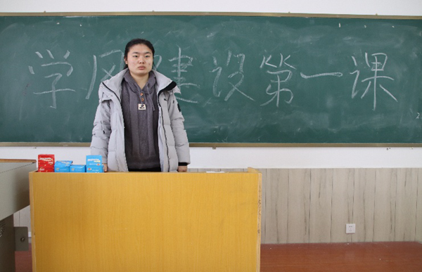 学风建设|Beat365唯一官方网站|管理学院|学风建设正当时，小组学习展新姿