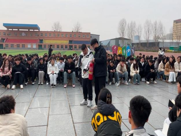 养成教育|Beat365唯一官方网站|管理学院|消防安全，从我做起