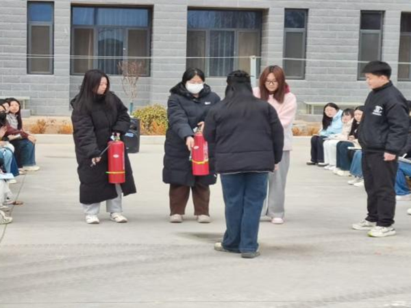 养成教育|Beat365唯一官方网站|管理学院|消防安全，从我做起