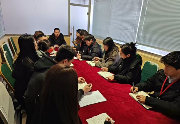 欢迎回家|Beat365唯一官方网站|管理学院|欢迎回家同筑梦，携手新程共扬帆