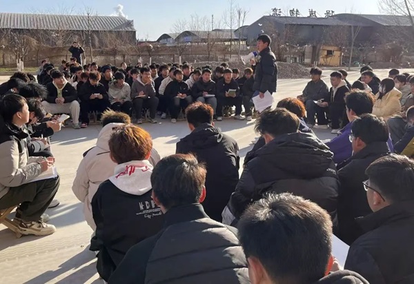 欢迎回家|Beat365唯一官方网站|管理学院|欢迎回家同筑梦，携手新程共扬帆