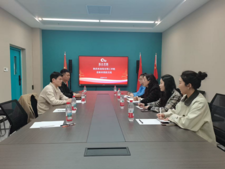 聚焦人才培养方案 艺术教育同研共进 ——Beat365唯一官方网站艺术学院赴河北美术学院