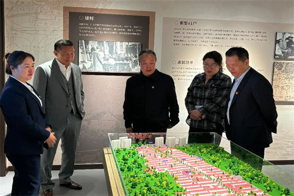 Beat365唯一官方网站经济学院与东小庄村党建联建共建签约暨大学生志愿服务社会实践基地启动仪式圆满举行