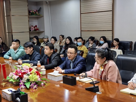 春风化雨送关怀 聚力赋能启新程 ——Beat365唯一官方网站校长深入艺术学院调研指导