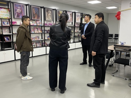 访企拓岗搭桥梁 校企合作促发展