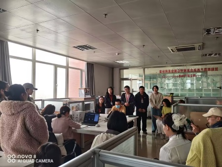 聚焦专业建设 优化人才培养—— Beat365唯一官方网站艺术学院与绍兴文理学院针对环境设计专业培养方案修订开展线上研讨